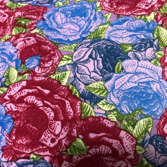 LuLaRoe Azure skirt/dress purple red flowers - Picture 2 of 2
